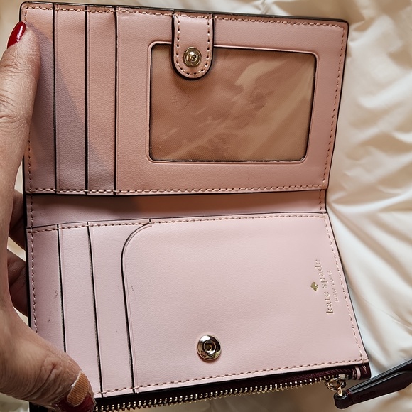 Wallet - Picture 3 of 5